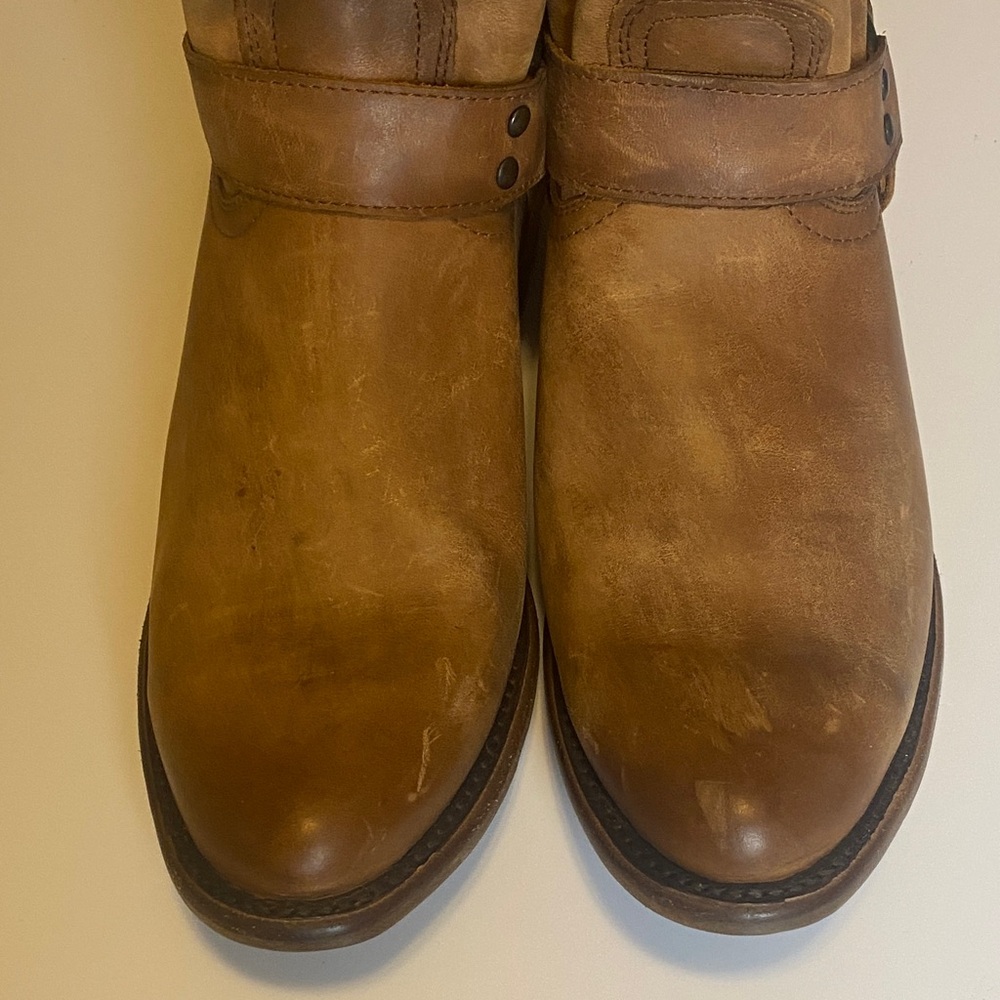 Women’s Frye leather boots Wyatt harness short boot Size 11 - Picture 4 of 11
